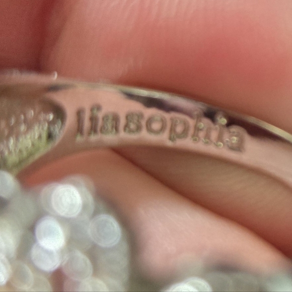 Lia Sophia Silver-Tone & Crystal Bloom Ring Size 11 - Picture 2 of 5